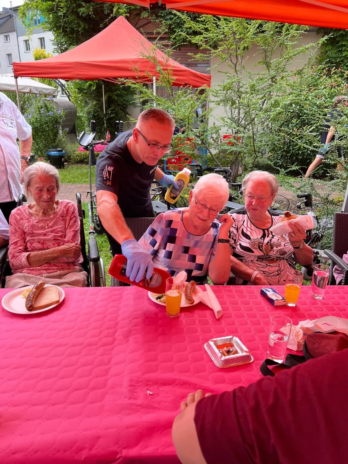 BBQ im St. Elisabeth Quartier 2024 – Foto 2